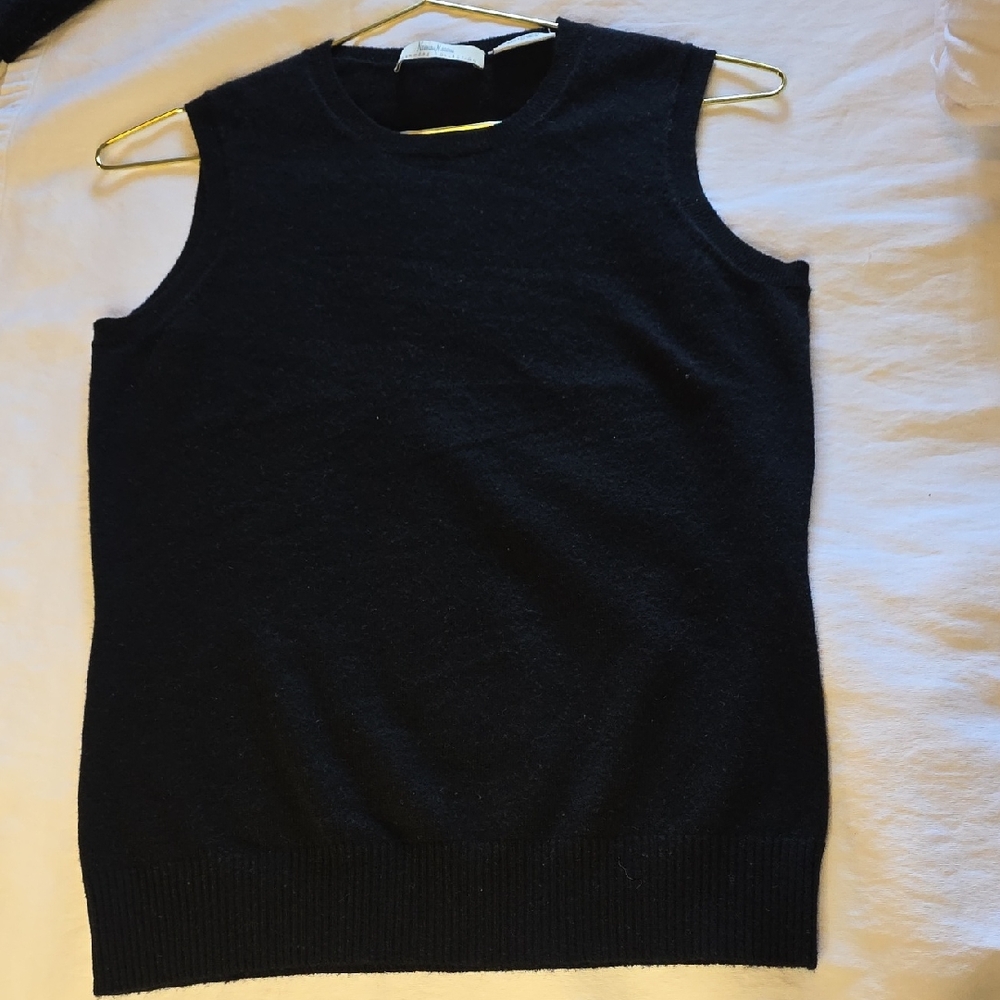 Neiman Marcus Black Cashmere Sleeveless Knit Shell Vest Small Unisex